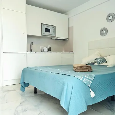 מלון דירות Sunny Oceanview Ponderosa In Costa Adeje 4*